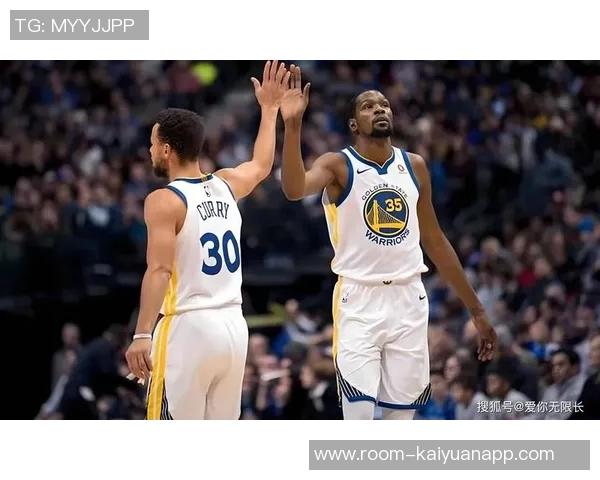 杜兰特圣诞大战盖帽榜升至第五詹姆斯紧随其后跃升第八位 杜兰特圣诞大战盖帽榜升至第五詹姆斯紧随其后跃升第八位